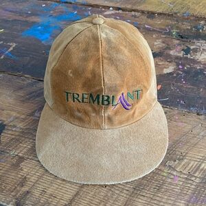 Vintage Mont Tremblant Hat ⛷️